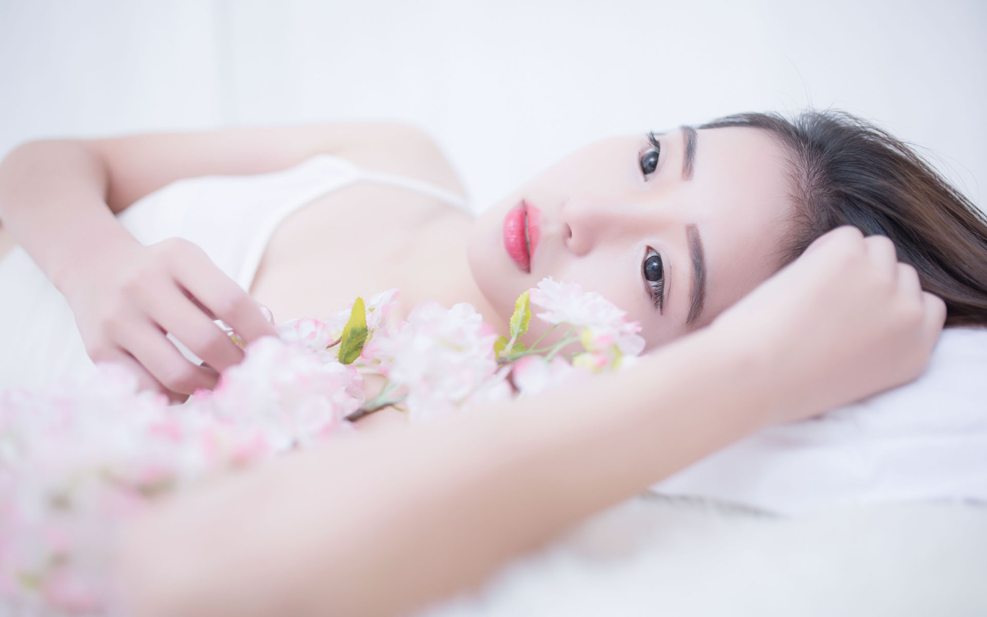 特写：鄂尔多斯婚礼，一场发生在草原上的情感共鸣